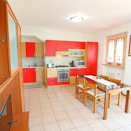 Appartement Casa Vacanze I Borghi à Salionze Extérieur photo