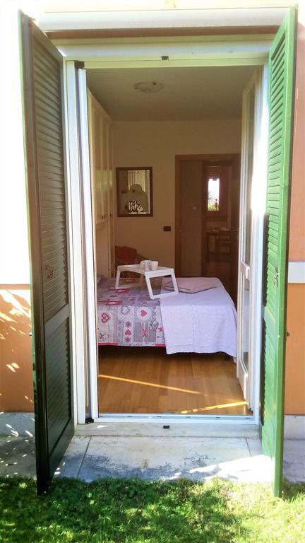 Appartement Casa Vacanze I Borghi à Salionze Extérieur photo