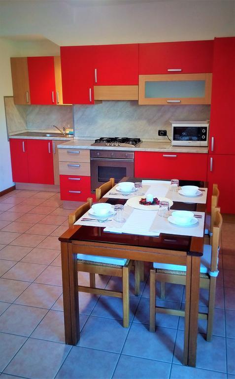 Appartement Casa Vacanze I Borghi à Salionze Extérieur photo