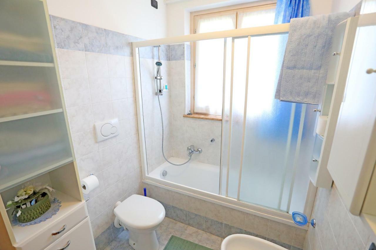 Appartement Casa Vacanze I Borghi à Salionze Extérieur photo