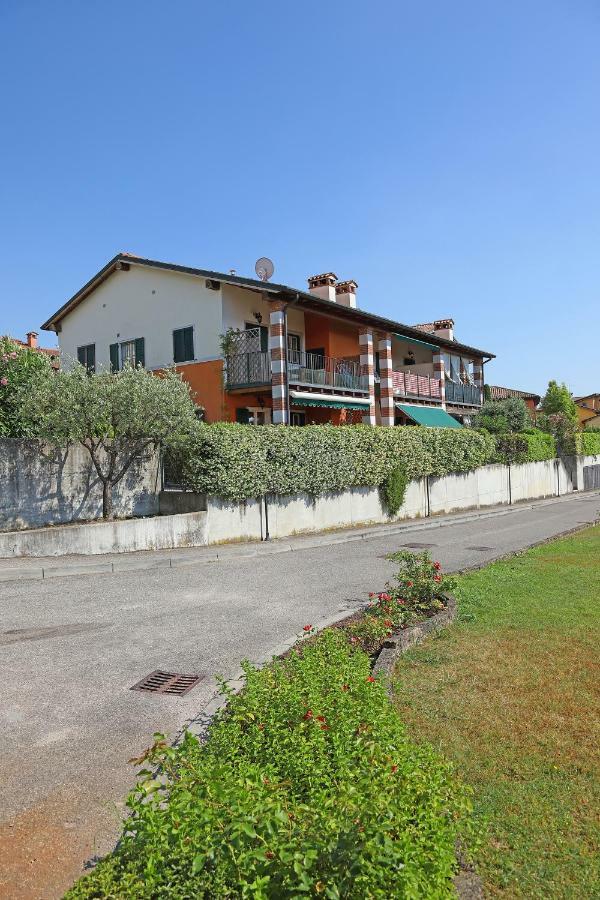 Appartement Casa Vacanze I Borghi à Salionze Extérieur photo
